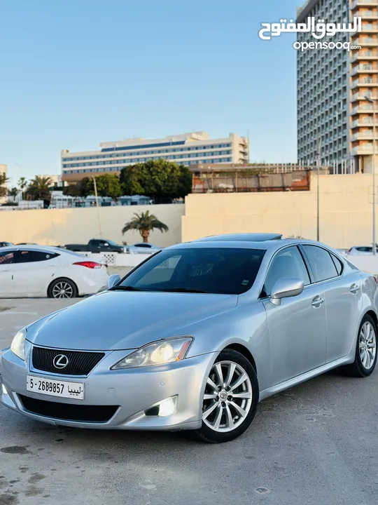 LEXUS IS250