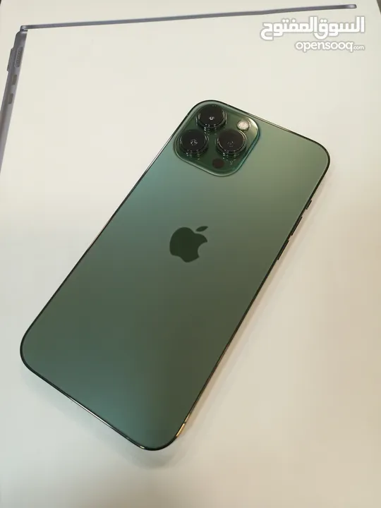 iphone 13 pro max 256 GB لون الزيتي المميييز