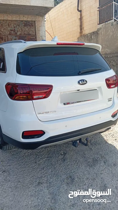 كيا سورينتو 2019 فل الفل عدا الفتحه