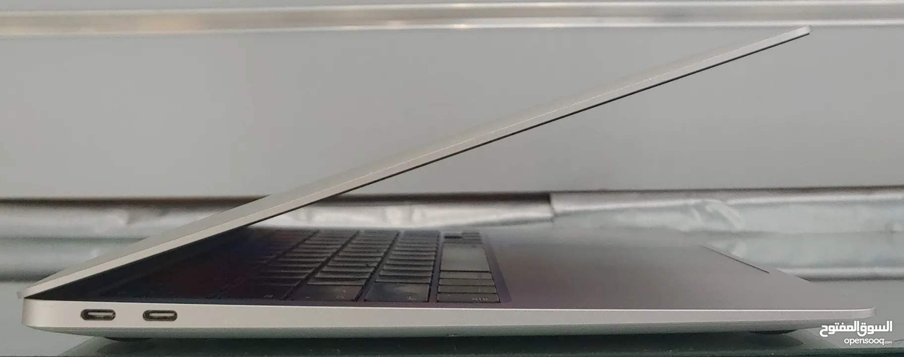 MacBook Air 2020 M1 Silver 8GB Ram 256GB SSD لابتوب ابل لون فضي