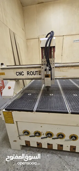 Cnc Router With Vacuum Table