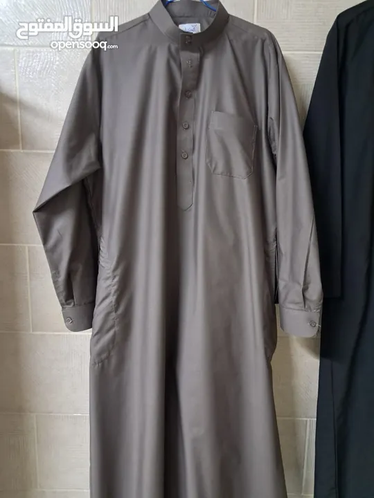 ثوب الكنان بحالة ممتازة