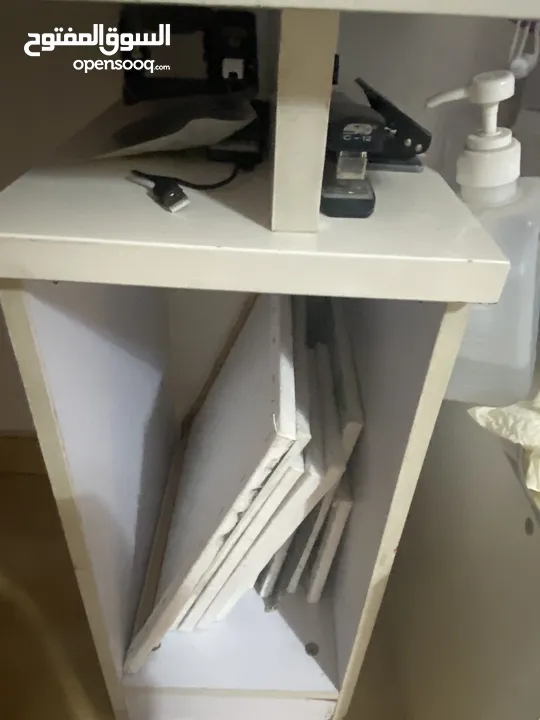 مكتب ، للبنات