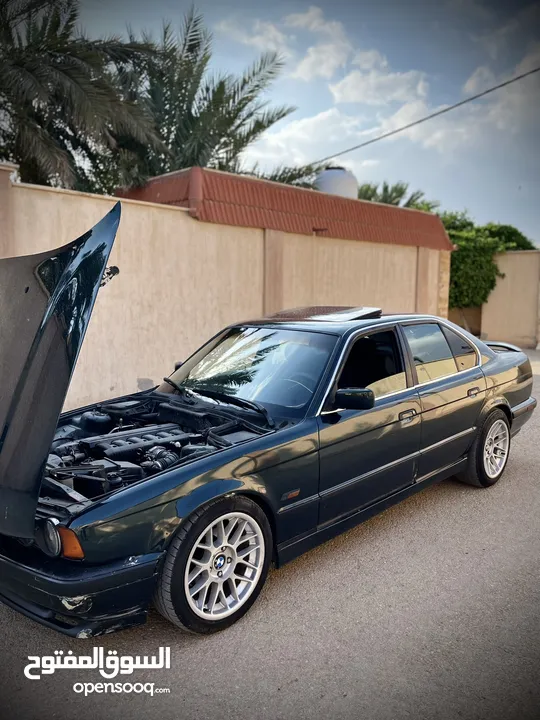 للبيع او للبدل BMW 520 e34