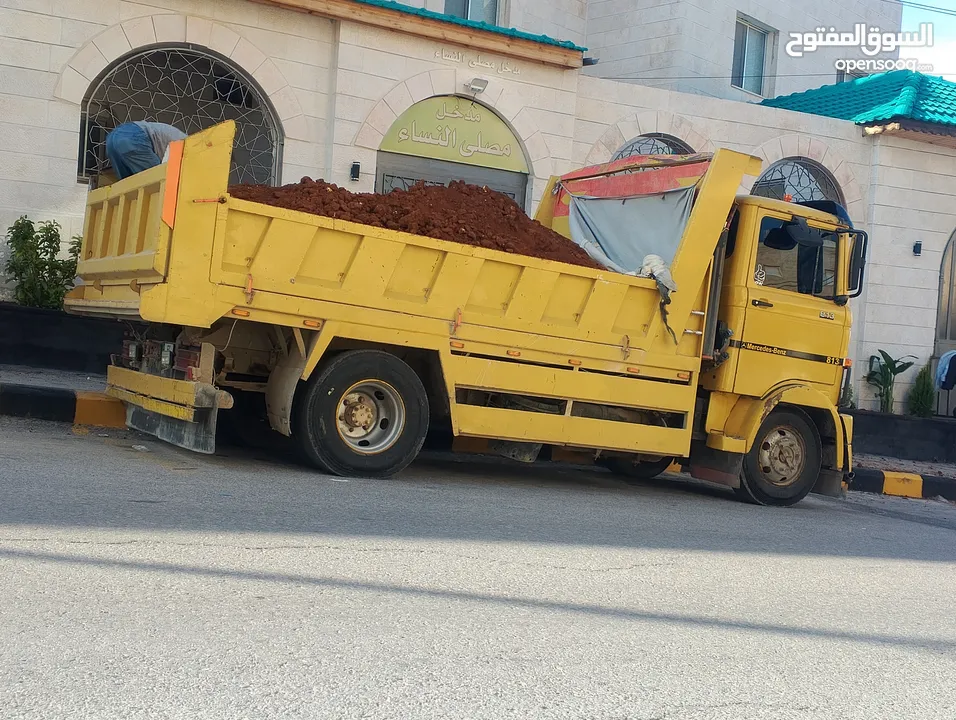 قلاب 5 متر لنقل مواد البناء والطمم خدمة 24 ساعه