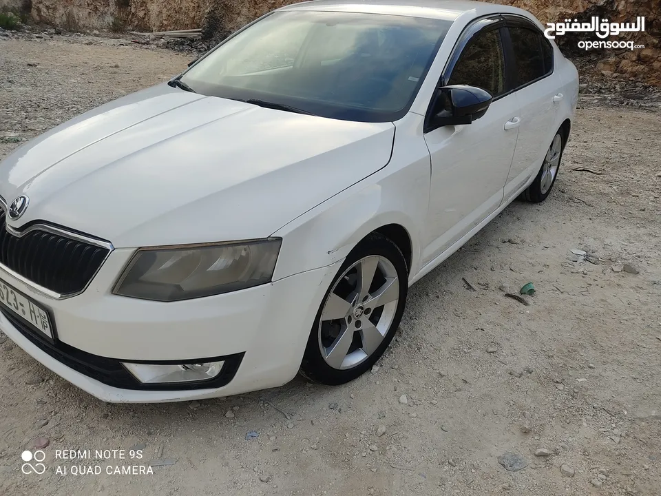 سكودة أوكتافيا 2015