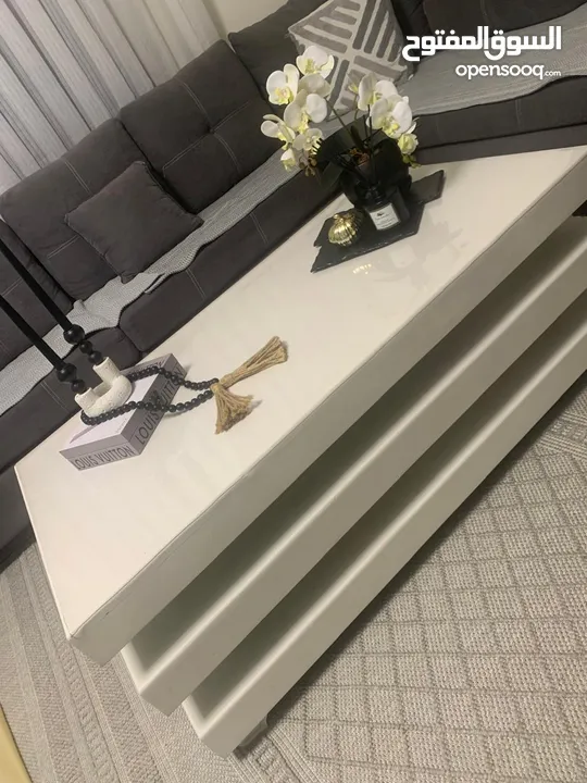 طاوله وسط خشب لاتيه
