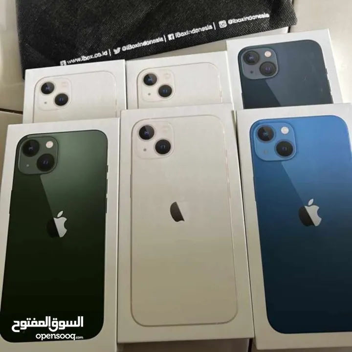 iPhone 13 (128GB)  ايفون 13 كفالة لمدة عام من تاريخ الشراء