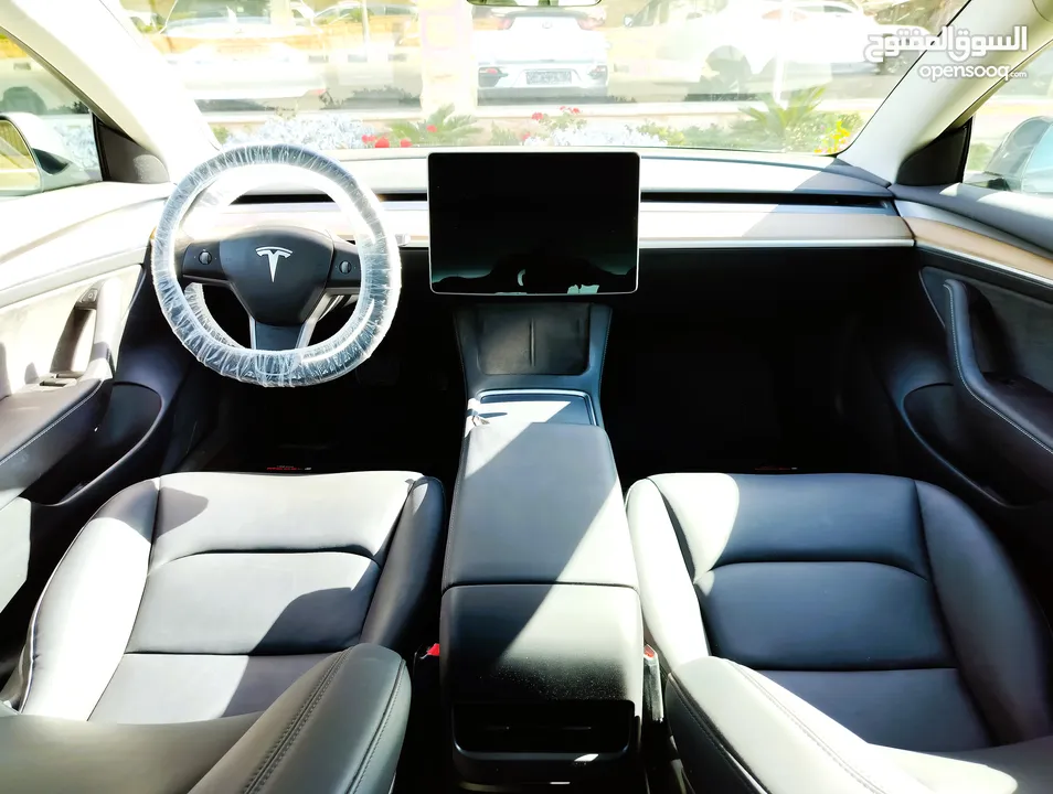 تيسلا 2023 MODEL 3 فحص كامل 4 جـيـد ممشى قليل 20 الف بحالة الوكالة لون فيراني مميز بسعر محرووق ولقطة