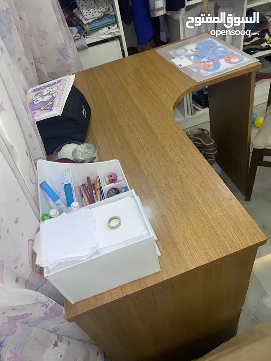 مكتب بحاله الجديد ممتاز جدا والسعر جيد جداً