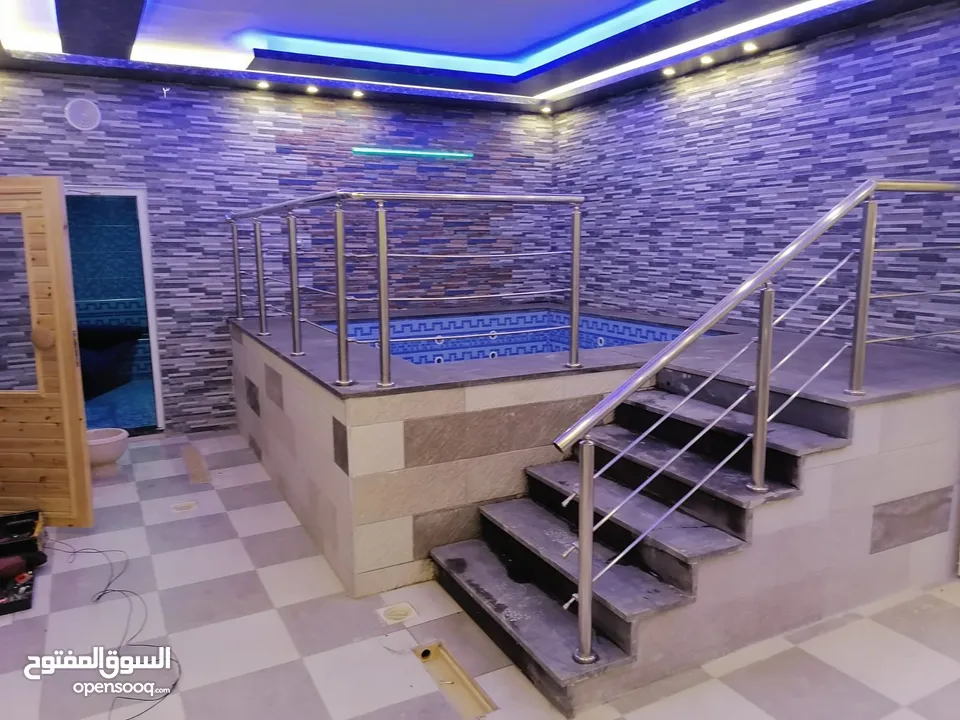 القدومي لعمل الساونا والبخار والجاكوزي
