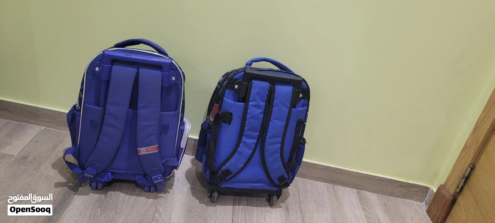 حقيبة اولاد مدرسية ذات جودة عالية و استعمال و حفاظ على الحقيبة بحالة ممتازة شبه جديدة و لا عيوب