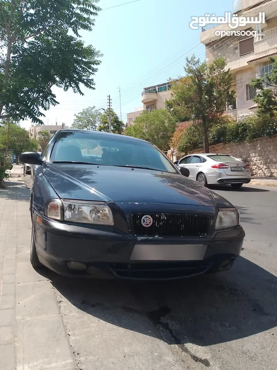 سياره فولفو 2001 للبيع 4 جيد بنزين