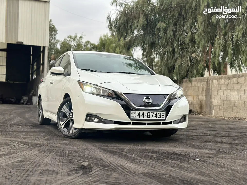 Nissan leaf sv I نيسان ليف sv