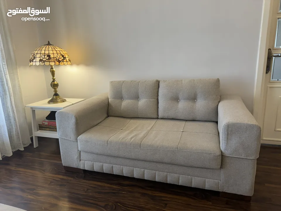 طقم كورنر Centro furniture 8 مقاعد مع حرف ل قابلة للانفصال +واجهة تلفزيون مع ارفف و خزائن حائط عدد 2