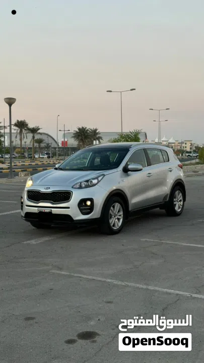 للبيع كيا سبورتاح موديل 2017ب  حاله ممتازه وكاله البحرين فل ابشن بنوراما  استخدام شخصي