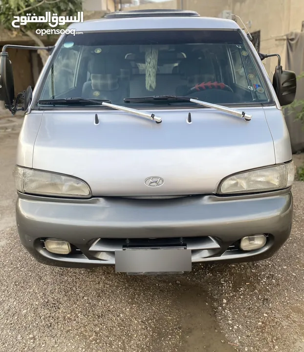باص هونداي H-100 2001