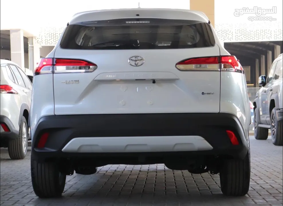 TOYOTA COROLLA CROSS 2024