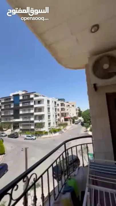 شقة للبيع الموقع دير غبار