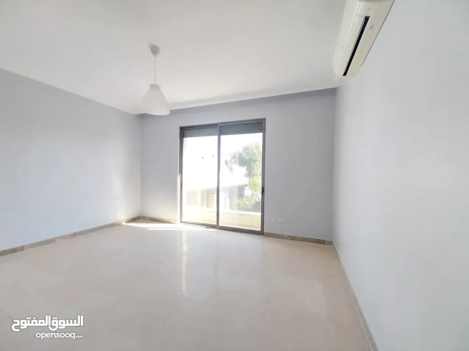 شقه للايجار في منطقه الدوار الرابع ( Property 32000 )-175072590