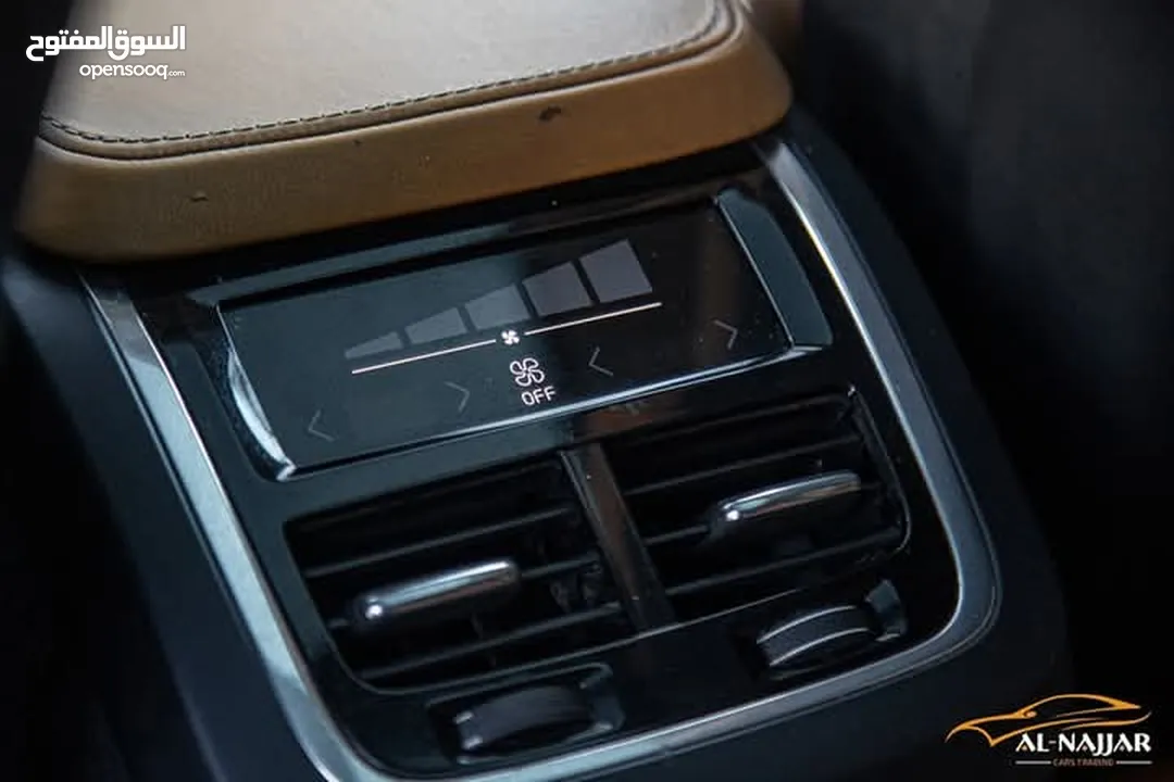Volvo XC90 T8 R-Design 2016 Plug in hybrid   السيارة مميزة جدا و لا تحتاج الى صيانة