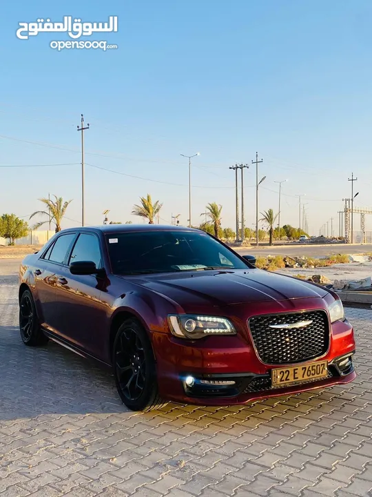 أوباما 300 s كرايسلر 300s