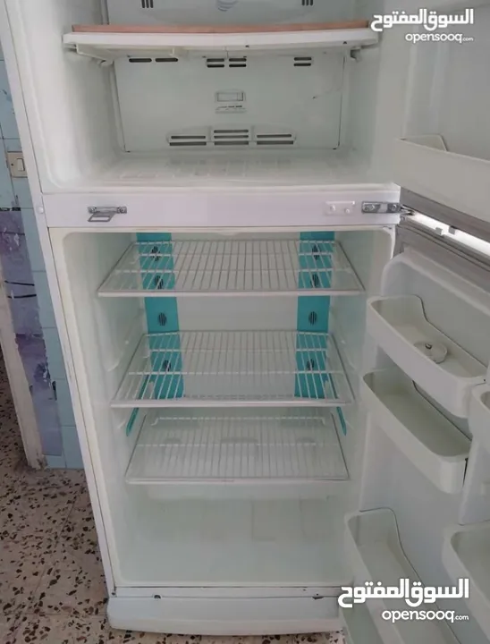 ثلاجه دايو نظام توفير وكاله تجميد وتبريد بصلاة على النبي الله يبارك لا صاحب النصيب بسعر حرررررق 69 د