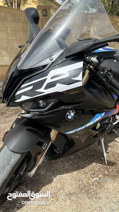 بي ام دبليو 1000RR 2022 للبيع