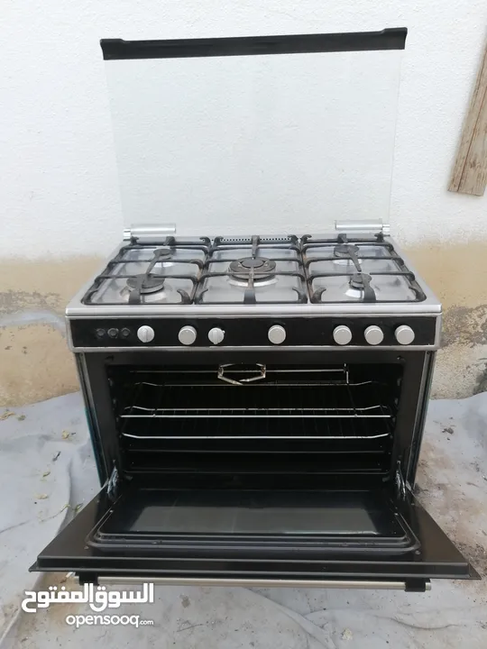 cooker nikay company 90 by 60 got condition no problem