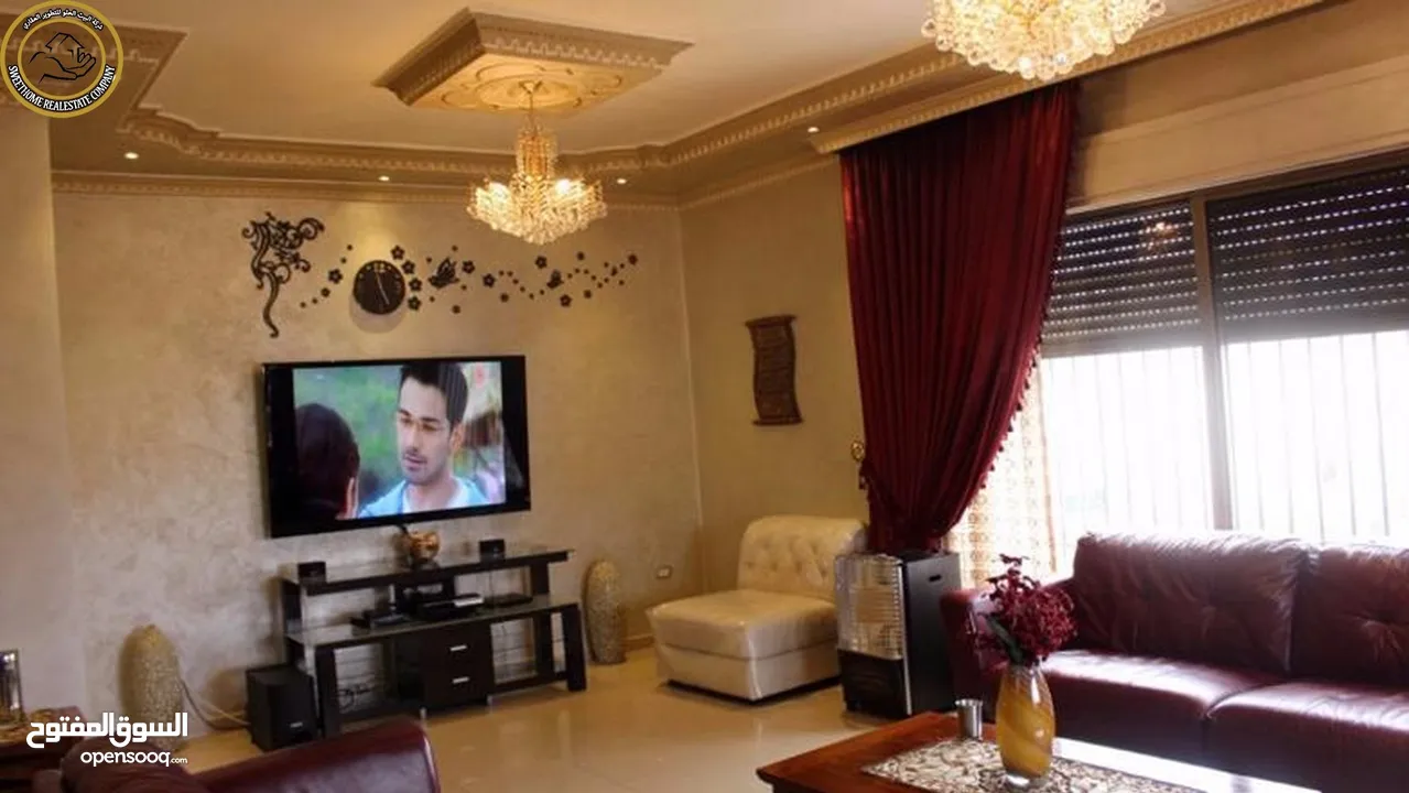 شقة مفروشة فاخرة للبيع في أم السماق الجنوبي  - خلف ال ( C-Town) طابق ثالث مع روف دوبلكس 290م