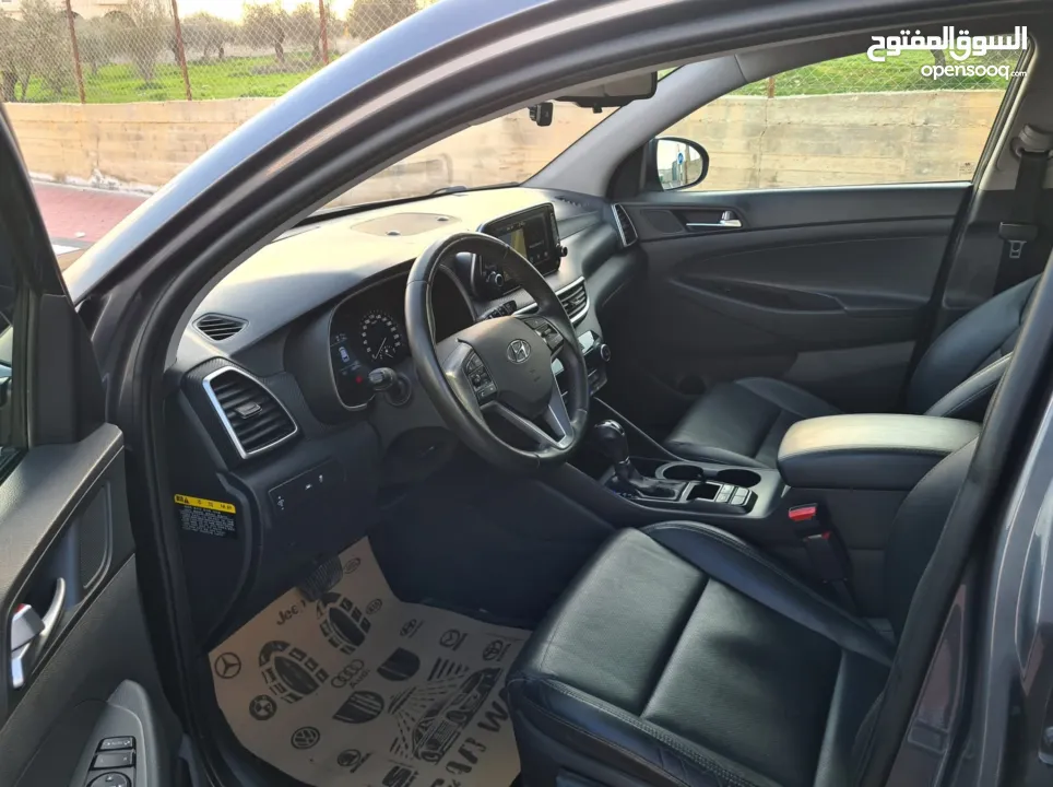 Hyundai Tucosn __2020