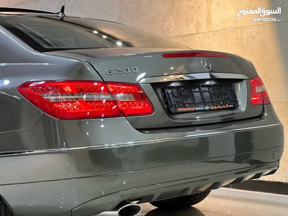 مرسيدس E200 CGI AMG موديل 2013 بحالة الوكالة للبيع