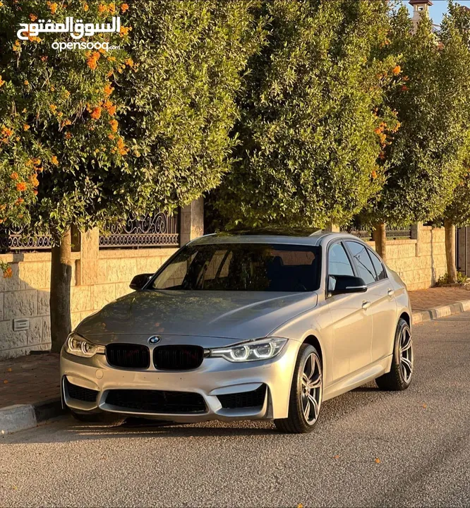 BMW 320i / بي ام