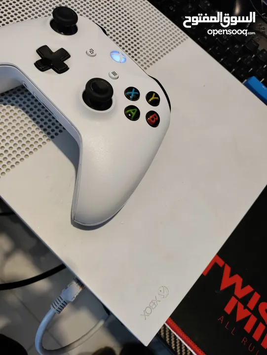 XBOX one s 1000gb نظيف