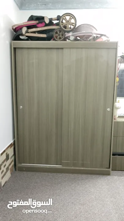 غرفة نوم اطفال او شباب
