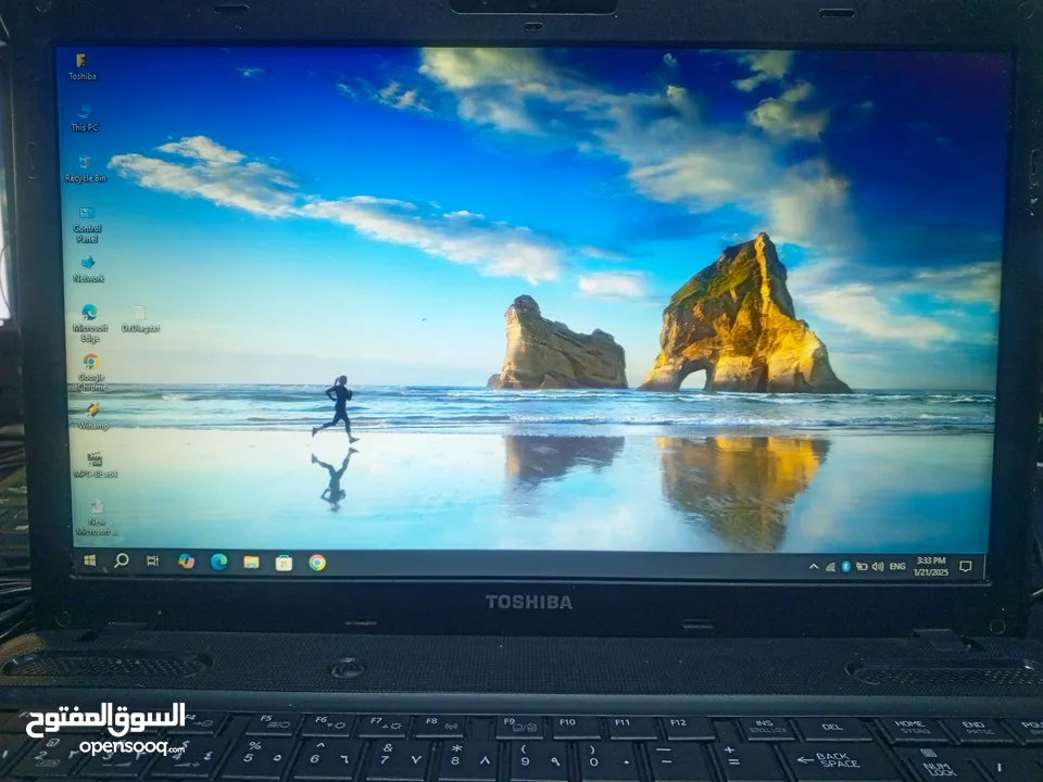 لاب توب توشيبا كور اي2 ممكن تركيب هارد دسك ssdليصبح اسرع