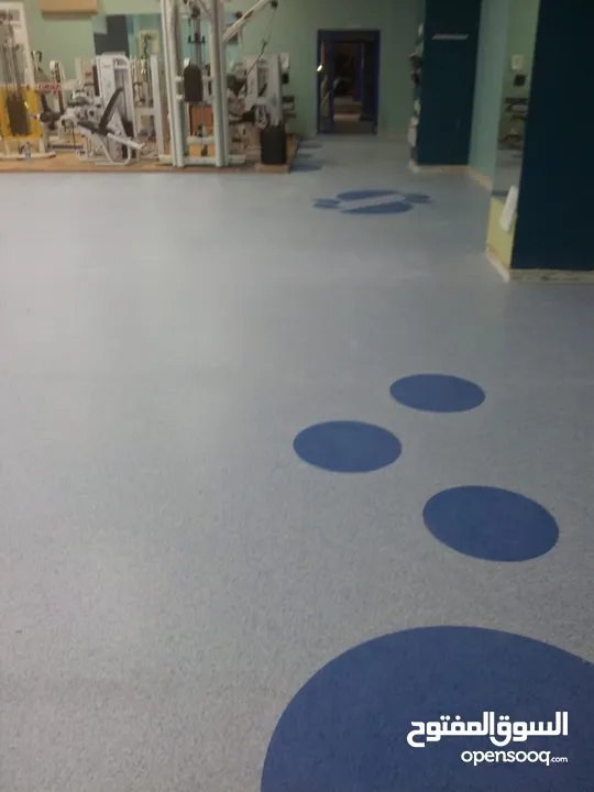 ارضيات . PVC . رولات وشرحات . فينيل للمستشفيات والحضانات والنوادي الرياضية  وروضات مصانع مراكز إعاقة