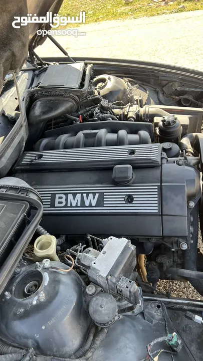 Bmw 520i e39 بي ام دبليو دب جير عادي الرجاء التواصل على رقم بالاعلان  ا2003