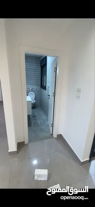 شقة مميزة للبيع في رام الله - جفنا  مشطبة تشطيب ديلوكس في حي راقي وهادي طابو من المالك كاش او تقسيط