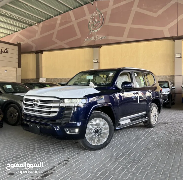 TOYOTA LANDCRUISER GXR Twin Turbo ( معرض الحضر )