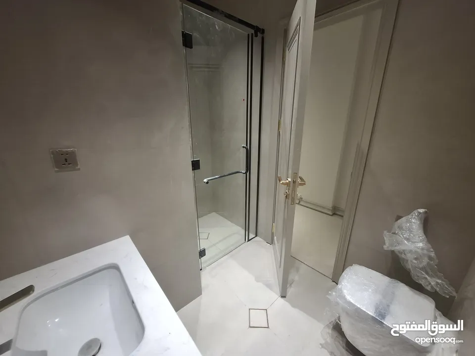 شقة غير مفروشة للإيجار ( Property 42814 )-174904680