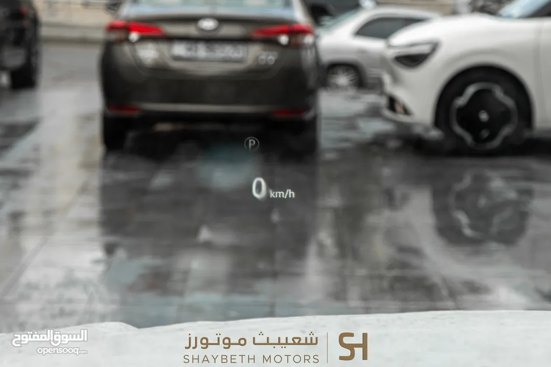 Range Rover Vogue Hse 2024 Mild hybrid   يمكن التمويل