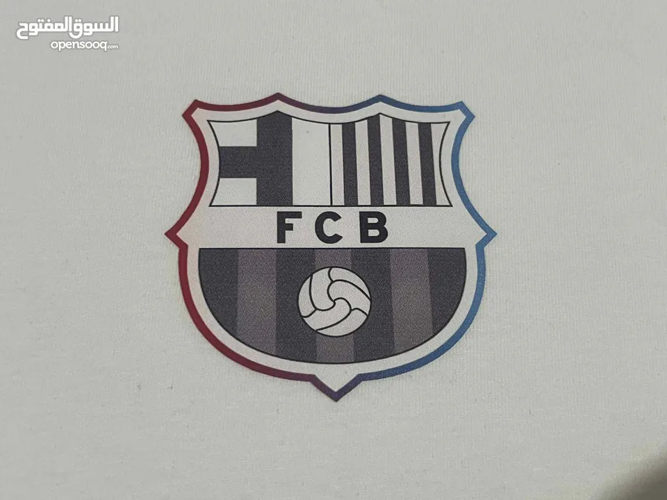 تيشيرتات جميله جدا و مطلوبه في السوق الأصحاب المتاجر و البيع اونلاين بسعر الجمله لا تفوت الفرصه