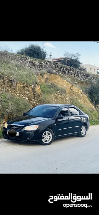 كيا سيراتو 2006 بنزين سياره بالصلاه على النبي مش ناقصها اشي ..............
