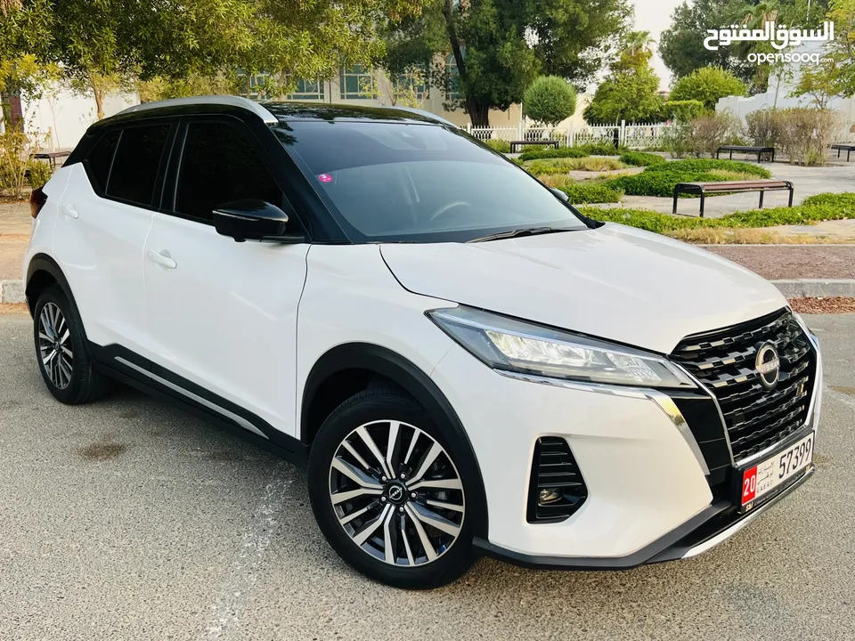 Nissan kicks SL GCC 2023 V4 1,6L low mileage under warranty