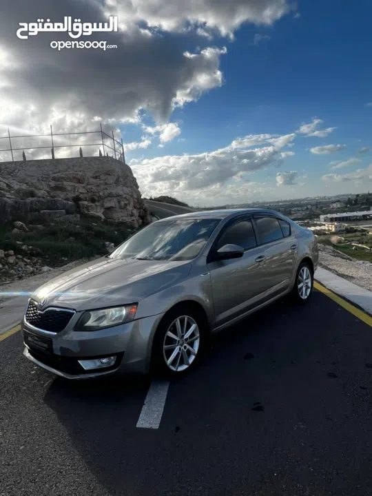 سكودا اوكتافيا 2015