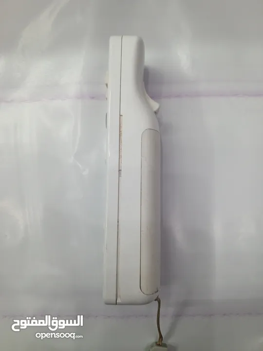 جهاز تحكم زي Wii remote جهاز التحكم الرئيسي لجهاز العاب المنزلي wii