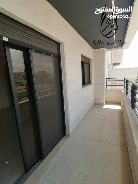 شقة مميزة للبيع مساحة 142م2 بمنطقه ابو علندا