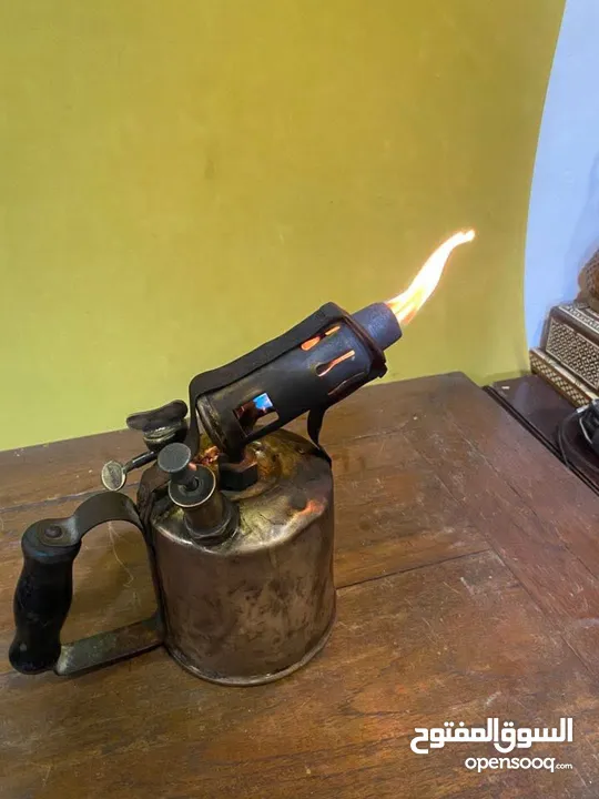 قطع أنتيكا مختلفة