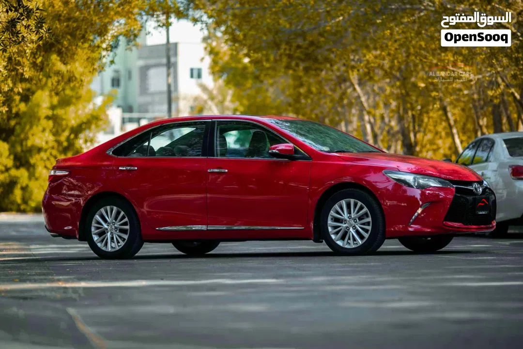 TOYOTA CAMRY – FULL OPTION 2017 RED BEST PRICE EXCELLENT CONDITION
